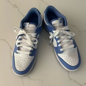 Nike Blue and White Low-Top Sneakers Classic Style